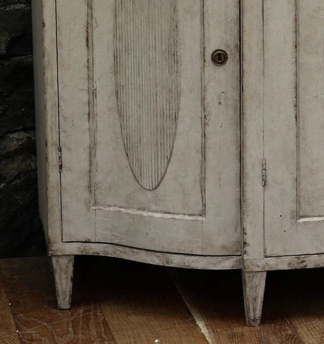 Gustavian Dresser Base